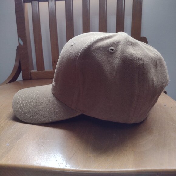 This is a "Hornady" brand gun hat - Picture 3 of 6